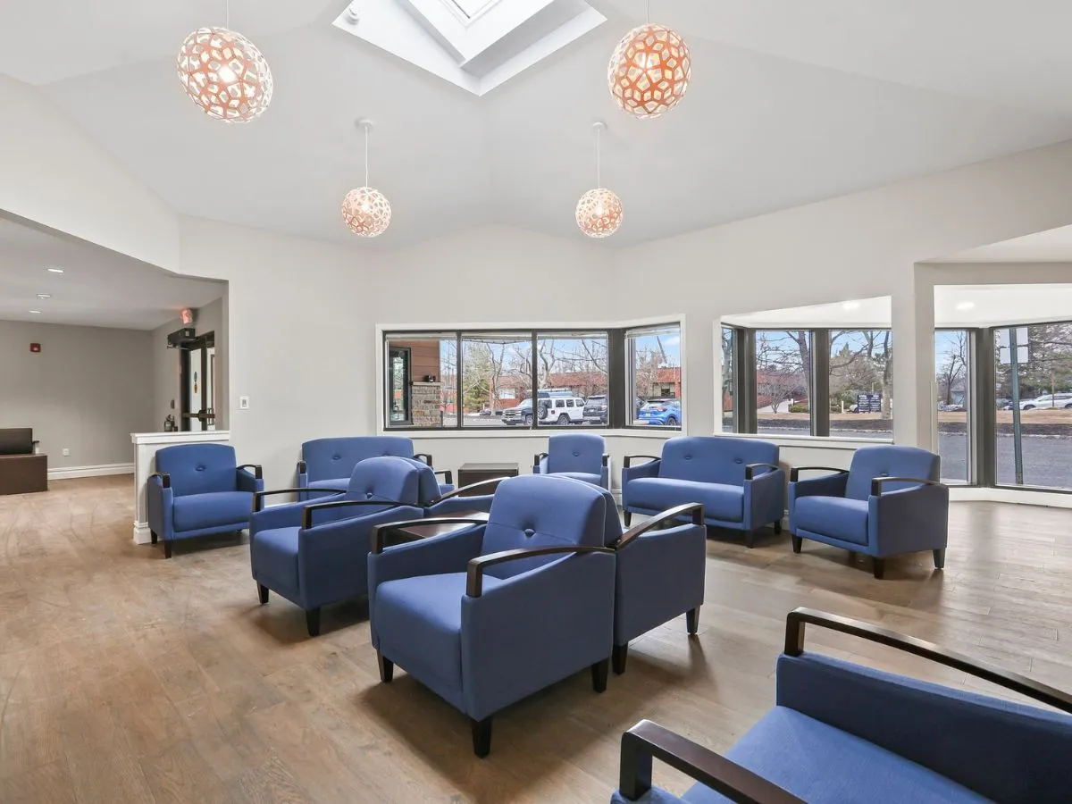 Avatar_Behavioral_Health_Center_Facility_Anxiety_Treatment_Sitting_Area