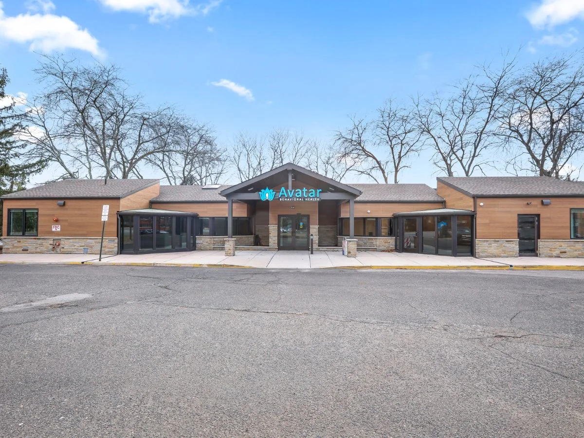 Avatar_Behavioral_Health_Center_Facility_Center_For_Depression_Doorway