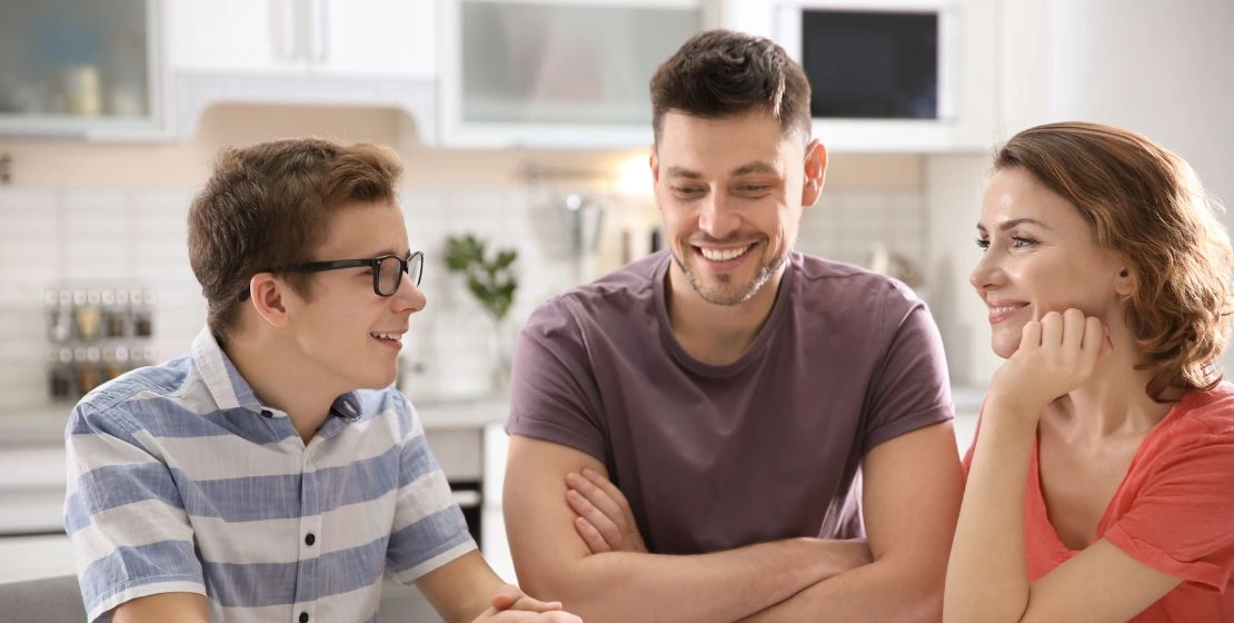 Avatar_Behavioral_Health_Blog_Parent_First_Person_Second_Why_Your_Mental_Health_Deserves_Space_Too